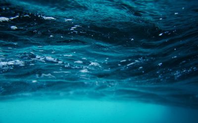 Are deep sea water samples pressurized?